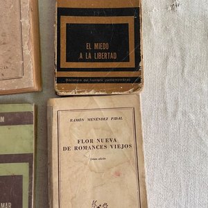Lote de 5 Libros: Erich Fromm, Duque de Rivas, Moratín y Ramón Menéndez Pidal - imagen 4