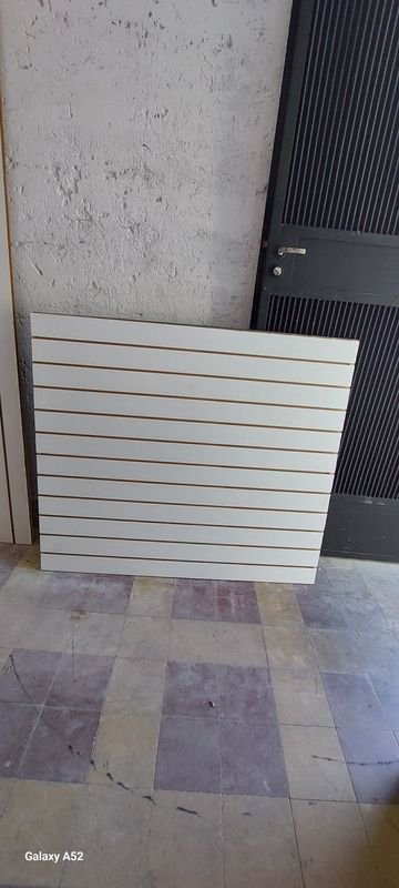 Lote anterior: Panel ranurado recorte de panel 140x120