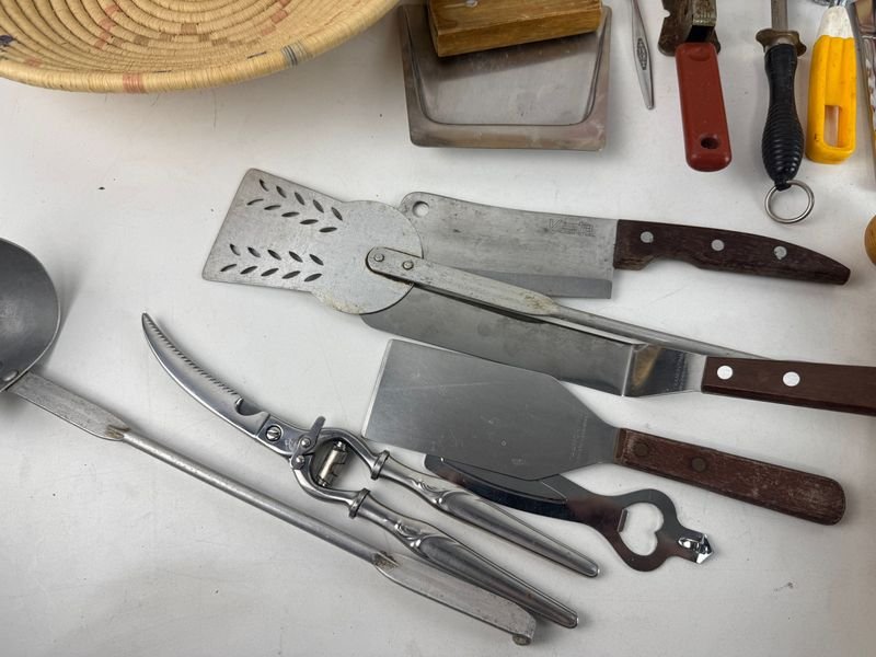 Item 884700 - Image 1