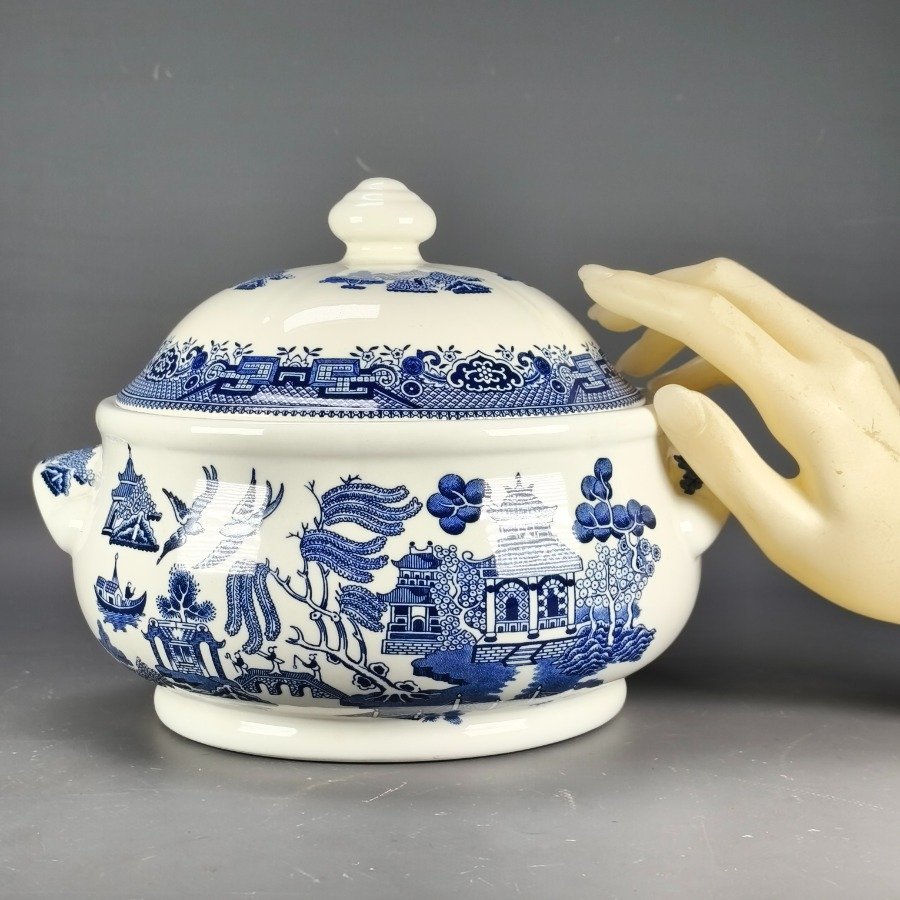 Potes y tazas de porcelana inglesa Churchill con diseño Willow - imagen 3
