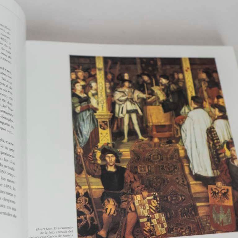 Item 2111813 - Image 1