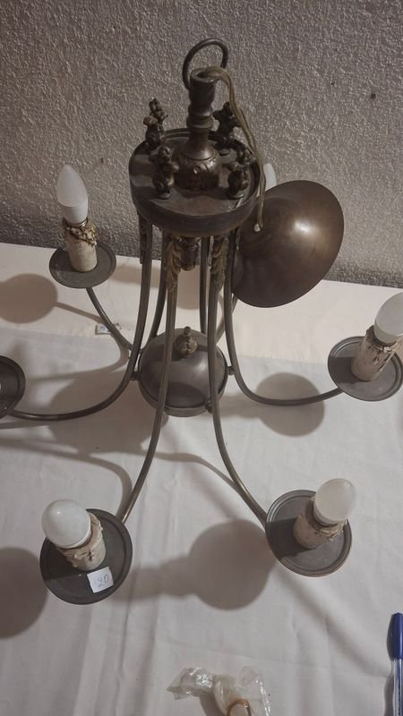 Lámpara de 6 brazos de estilo antiguo - imagen 3