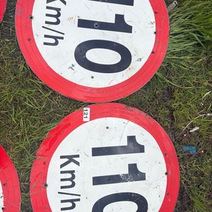 Lote de 4 Carteles Señalización Vial 110 Km/h - imagen 2