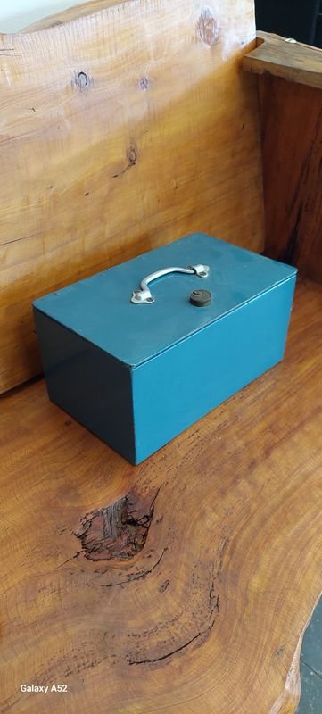 Item 847140 - Image 1