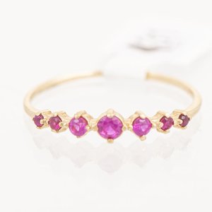 Anillo Medio Sin Fin de Oro 18k con Rubíes - imagen 1