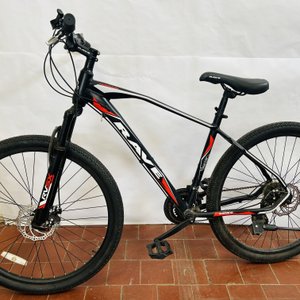 Lote anterior: Bicicleta Rave Rodado 26 Negra con Detalles Rojos y Blancos