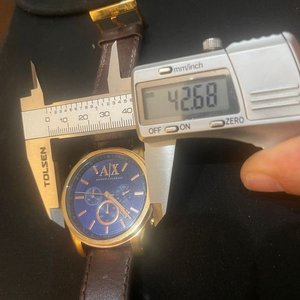 Reloj Armani Exchange AX2508 Cronógrafo Dorado y Azul para Hombre - imagen 8