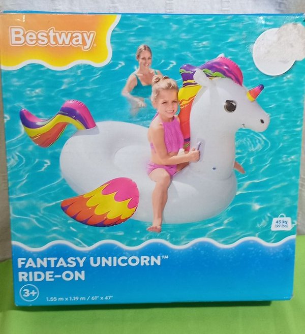 Unicornio inflable para niños