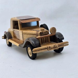 Réplica Artesanal Ford Modelo A 1929 en Madera - imagen 4