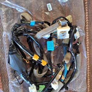 Arnés de cables con conectores - imagen 4