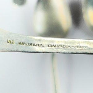 Lote de 34 cubiertos de alpaca: cucharas soperas, tenedores y cucharas para helado - imagen 6