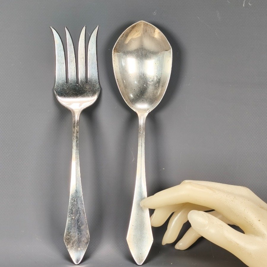 Item 18540 - Image 2