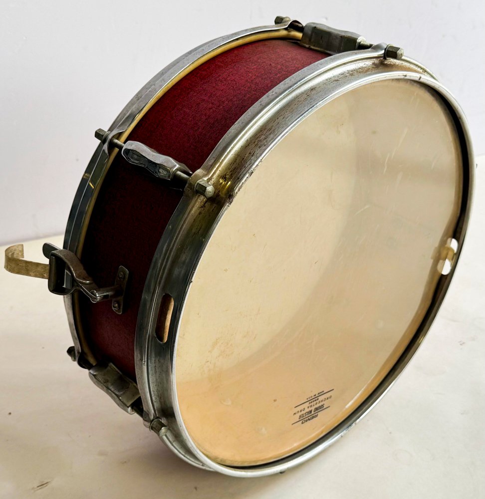 Lote anterior: Batería de tambor Remo Sound Master