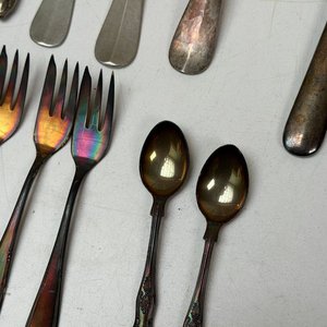 Lote Variado de Cubiertos: Cuchillos Solingen, Cucharas, Tenedores y Utensilios - imagen 8