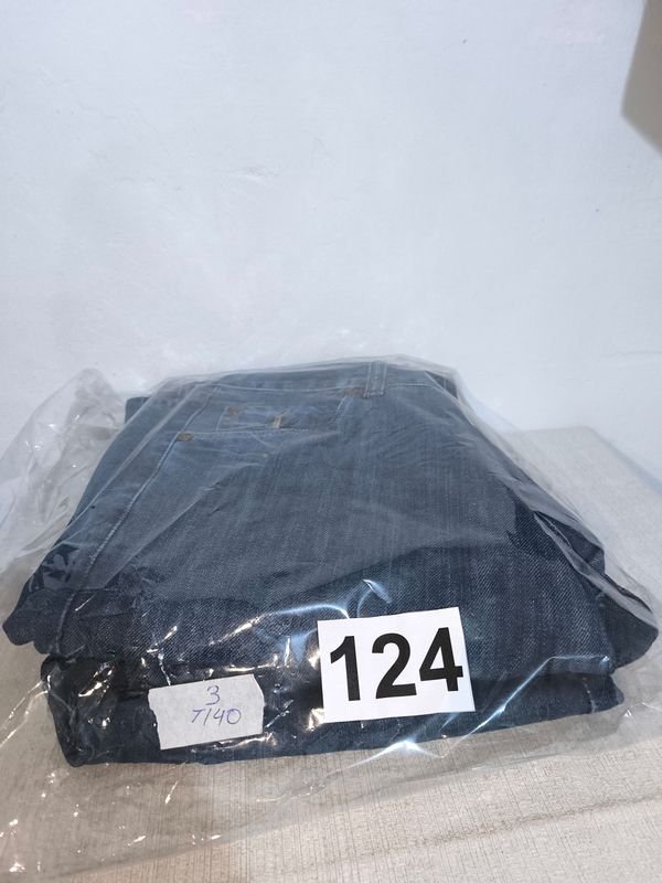 Item 870639 - Image 1