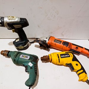 Lote de 4 Herramientas Eléctricas: 3 Taladros y 1 Amoladora - imagen 2