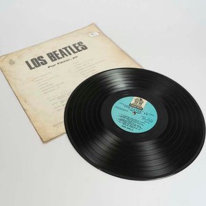 Vinilo LP Los Beatles "Por Favor Yo" - Primer Disco - Tapa Rara Uruguay - imagen 2