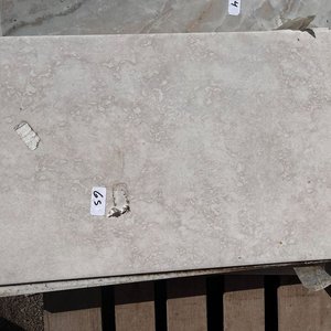 Lote siguiente: Cerámica Color Crema 58x32 cm (12 Unidades)