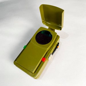 Gafas 3D Vintage y Linterna Militar de Señalización - imagen 3