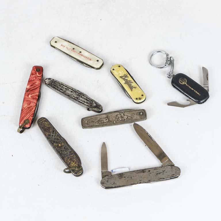 Lote anterior: 8 Navajas varias  - Medidas: 8 y 5cm 