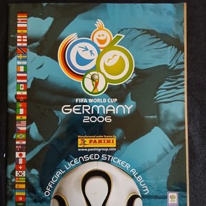 Lote siguiente: Álbum Panini "FIFA World Cup Germany 2006" Oficial con Figuritas Impresas