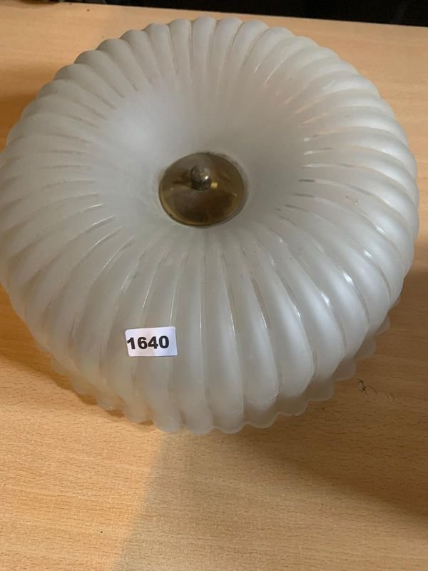 Plafón de vidrio esmerilado y estriado para iluminación - imagen 4