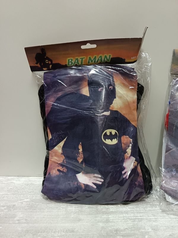 Disfrazes para niños: Batman, Spider-Man y Capitán América - imagen 2