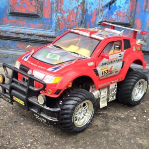 Camioneta a Radio Control Grande Roja "Sharpness" - imagen 4