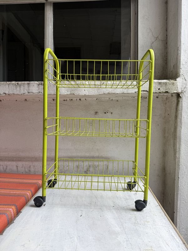 Carrito Organizador Verde Lima con 3 Bandejas Rejilla y Ruedas