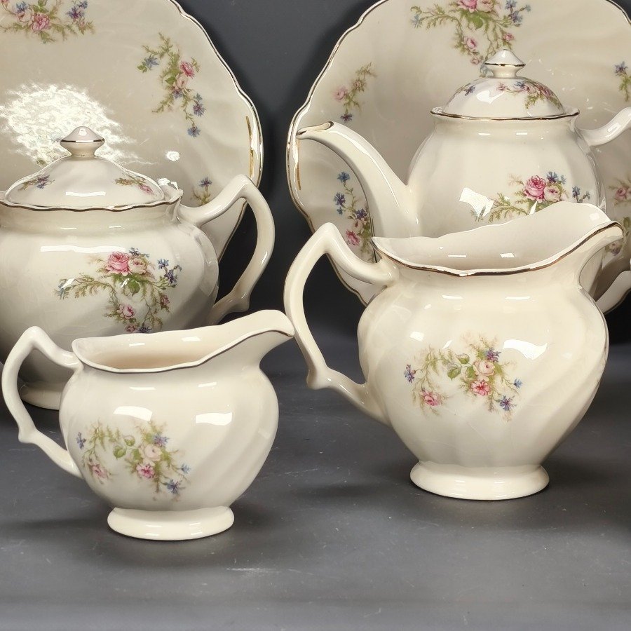 Servicio de té y café, platos de porcelana y accesorios - imagen 6