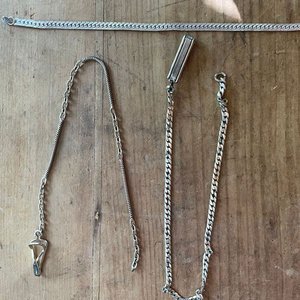 Lote anterior: Lote de Cadenas Metálicas Varias para Dama