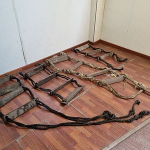 Antiguas Escaleras de Cuerda Marina con Peldaños de Madera - imagen 3