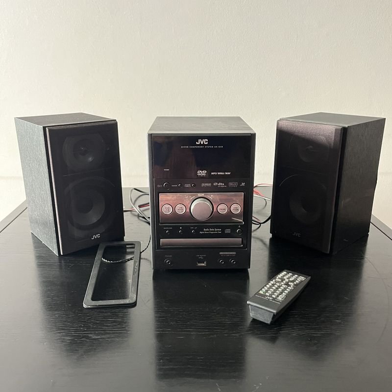 JVC parlantes en caja de madera con problemas - imagen 5