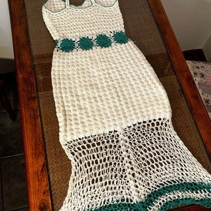 Vestido Tejido a Mano Crochet Blanco con Flores Verdes Talle M - imagen 5