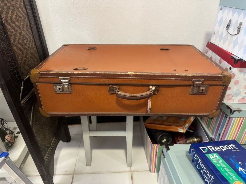 Maleta Vintage Marrón de Cuero Sintético