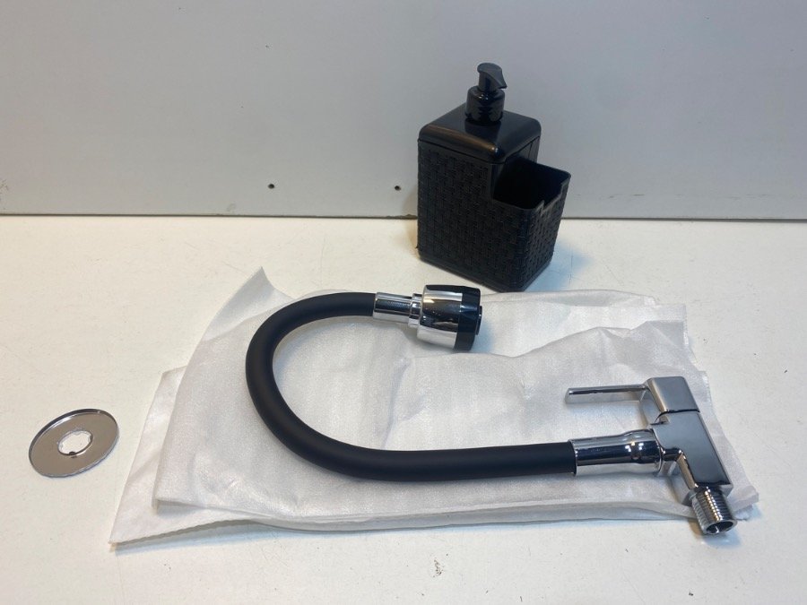 Juego de Canilla Monocomando Flexible para Cocina con Dispensador de Jabón