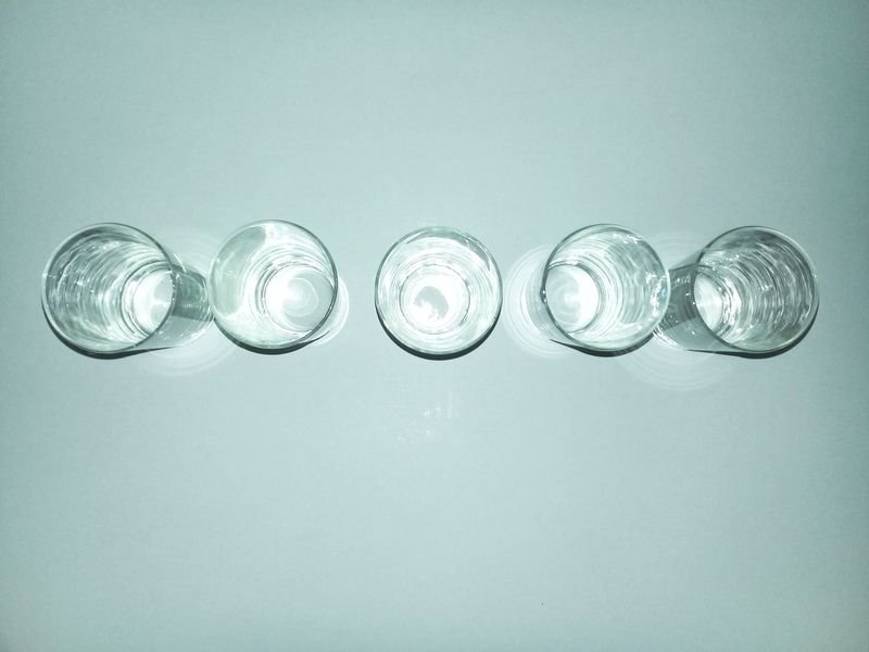 Juego de vasos de cocina lisos de vidrio transparente - imagen 3
