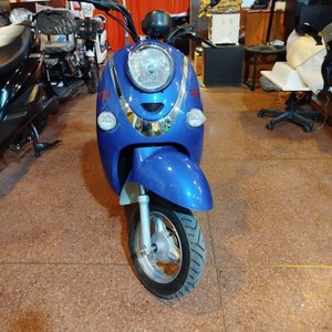 Moto Eléctrica Retro Azul 800W - imagen 3