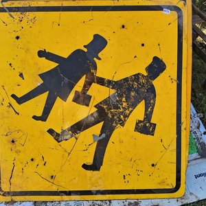 Lote siguiente: Cartel de señalización de Cruce de Peatones