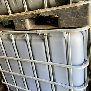 Tanque Químico IBC de 1000 Litros - imagen 3
