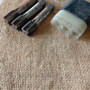 Juego de 3 Machos de Roscas, Origen Español, 8cm x 16mm - imagen 2