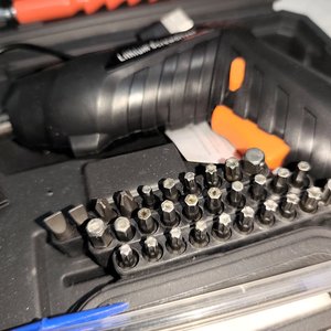 Atornillador Recargable Lithium Screwdriver con Accesorios y Valija - imagen 6