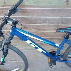 Bicicleta GT Laguna Rodado 26 con Cambios - imagen 2