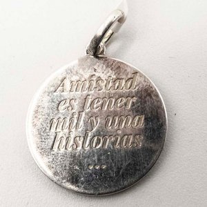Dije Tous de Plata Circular Grabado - imagen 2