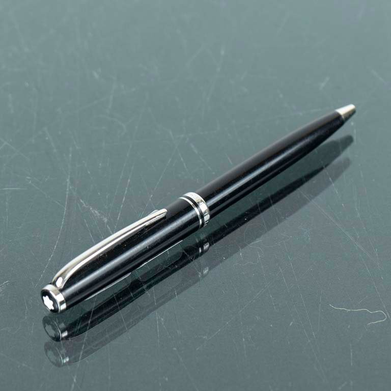 Item 2110443 - Image 0