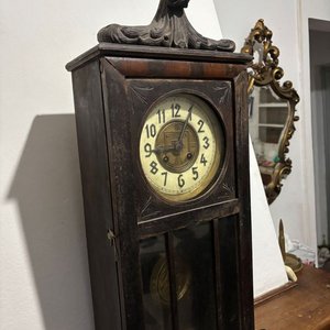 Reloj de Pared Antiguo a Péndulo con Caja de Madera Tallada - imagen 3