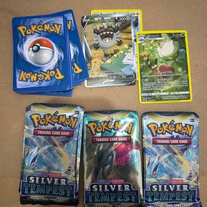 Lote de Cartas y Sobres Pokémon TCG - imagen 2