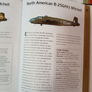Colección Armas de Guerra: 4 Libros Tapa Dura (Aviones y Helicópteros) - imagen 5