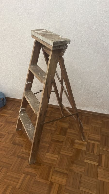 Escalera de pintor en buen estado - imagen 2