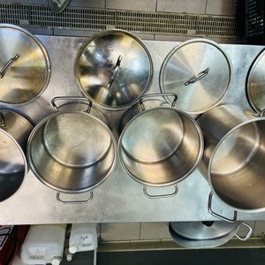 Set de 4 Ollas de Acero Inoxidable con Tapa - Tramontina y Ozti - imagen 4